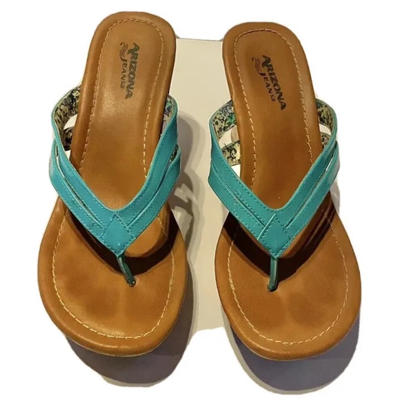 Arizona Jeans Aqua Blue/Floral Wedge Thong Sandal. Size 7.5 - Picture 1 of 6